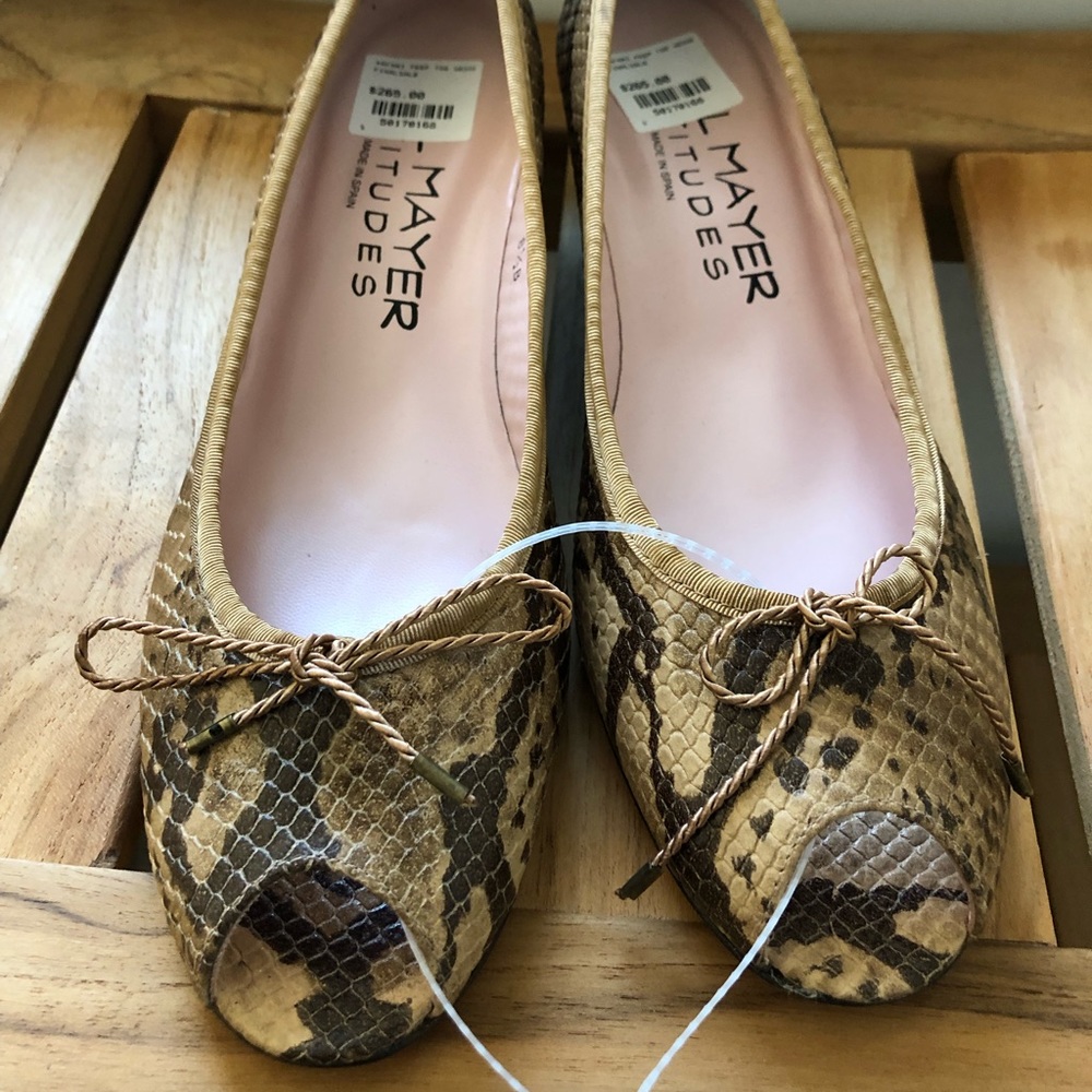 NWT Paul Mayer Safari Open Toe